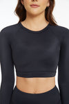 Onyx long sleeved crop